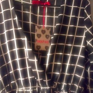 One-piece black and white romper